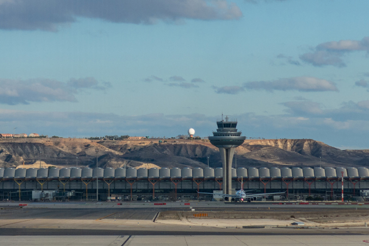 El Equipo de Gobierno de Sanse trabaja sin descanso para reducir el ruido que sufren miles de vecinos por culpa del sobrevuelo de los aviones