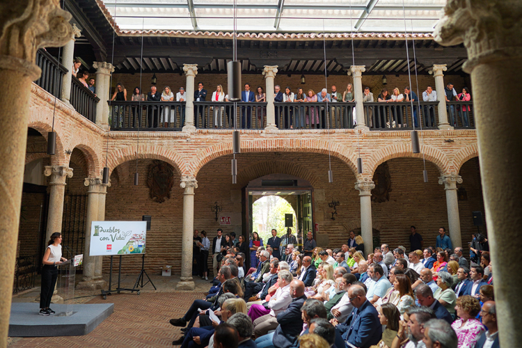 Díaz Ayuso presenta un nuevo Programa para que todos los municipios de la Comunidad de Madrid sean Pueblos con Vida