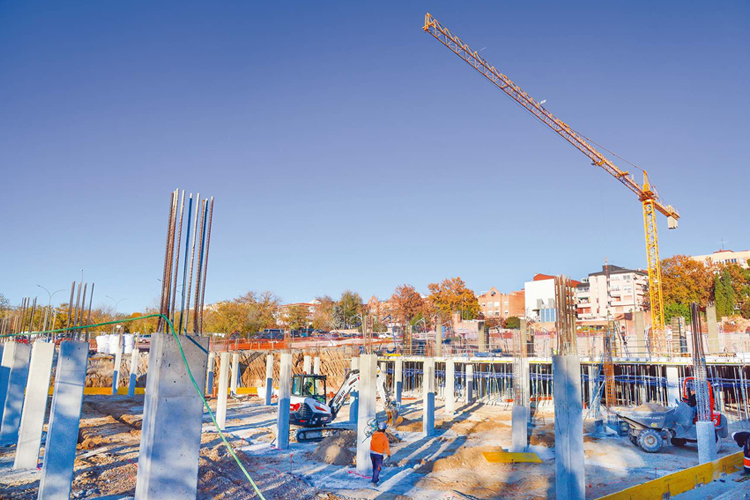 Las obras del aparcamiento del Bulevar Salvador Allende finalizarán el próximo verano