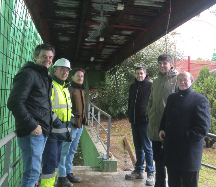 Comienzan las obras de rehabilitación de la pasarela de acceso a la Casa de la Juventud