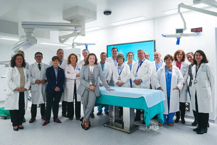 La Comunidad de Madrid incrementa un 140% los hospitales públicos con alta tecnología robótica para intervenciones quirúrgicas