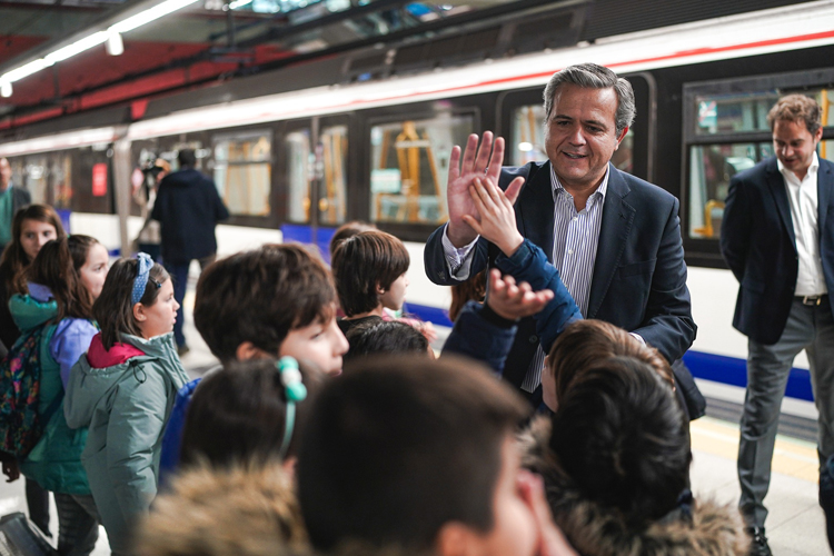 La Comunidad de Madrid fomenta el uso responsable del suburbano entre los estudiantes de la región a través del proyecto AulaMetro