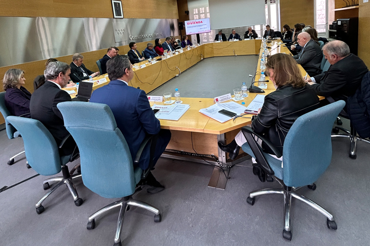 La Comunidad de Madrid celebra la primera reunión técnica del Pacto Regional por la Vivienda