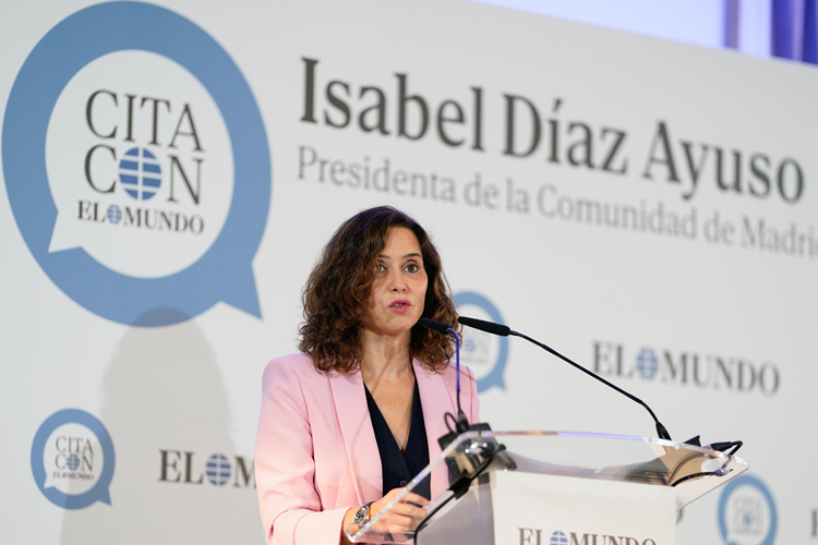 Anuncio de la Presidenta de la Comunidad de Madrid durante su intervención en el Foro El Mundo