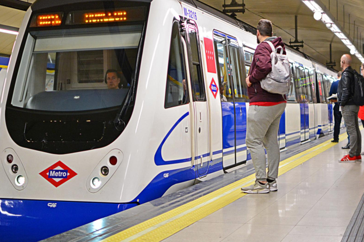 La Comunidad de Madrid refuerza un 67% el servicio de Metro en la línea 8 para facilitar el acceso de los visitantes a FITUR